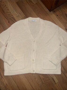 Scanlan Theodore Cream Button-Front V-Neck Cardigan Size M